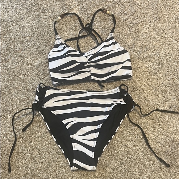 Modlily Other - Modlily NWT Size Small Zebra Print Bikini Set! Super adorable 😍
